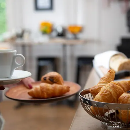 Hotel Maison D'anthouard 4*