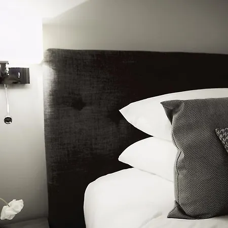 Ξενοδοχείο Maison D'anthouard 4*